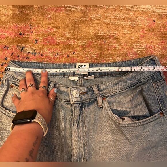 BDG Light Blue Boyfriend Jeans with Distressed Details - Picture 3 of 4